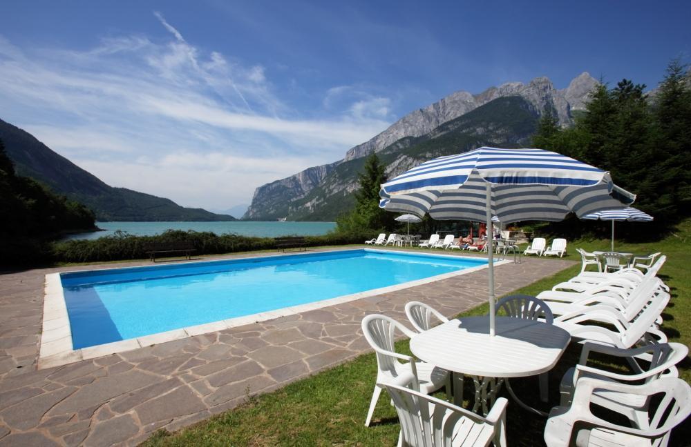 Grand Hotel Molveno Exterior photo